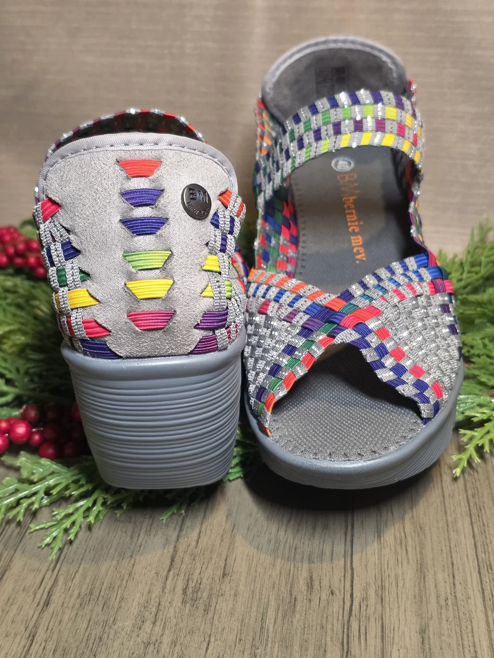 bernie mev. Women's Hallie Wedges in Pewter Multi